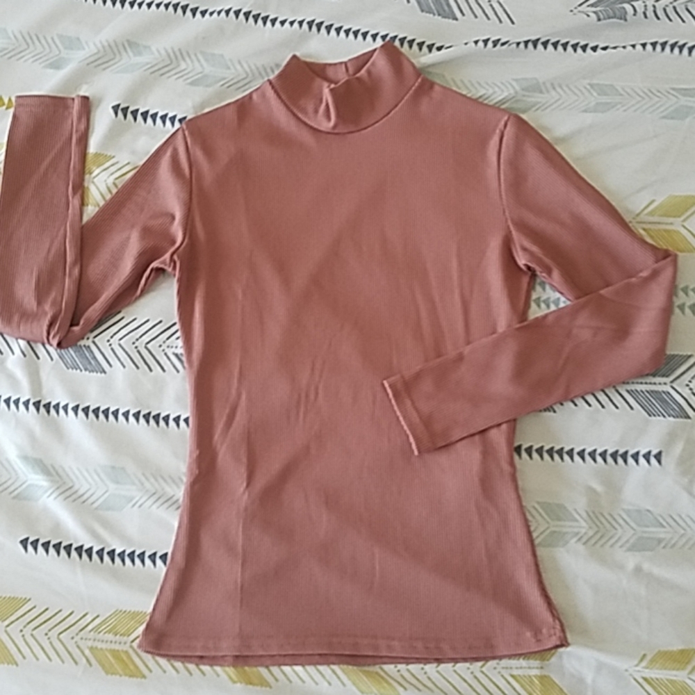 Mock neck pink shirt